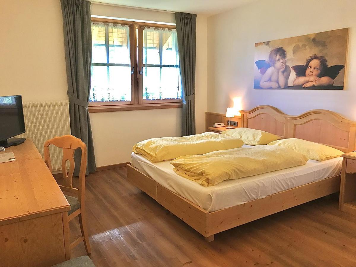 Garnì Lilly Hotel San Lorenzo Dorsino Ngoại thất bức ảnh