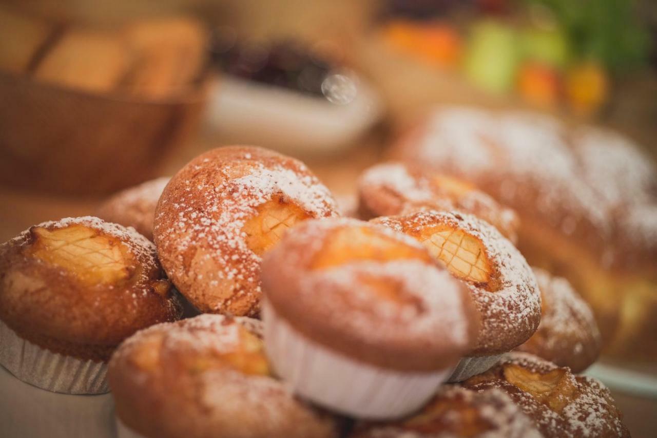 Garnì Lilly Hotel San Lorenzo Dorsino Ngoại thất bức ảnh
